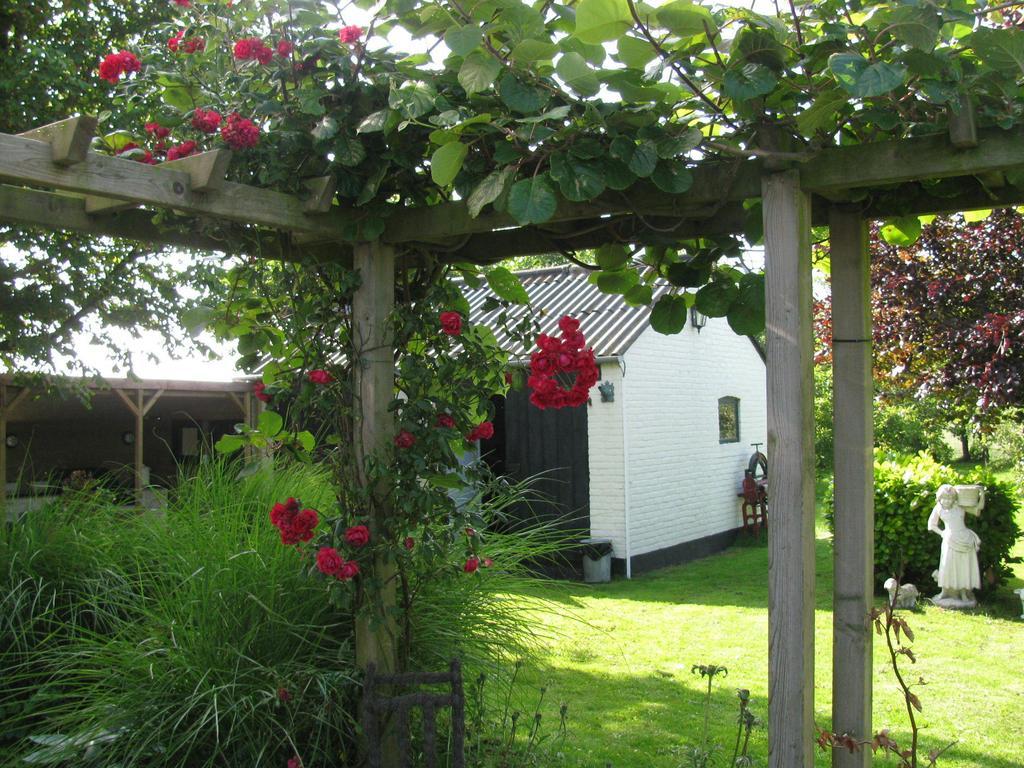 B&B Landleven 헬레보에스루이스 외부 사진